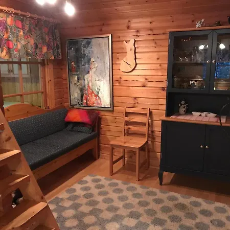 Moekki Lomaparrassa * Teuva